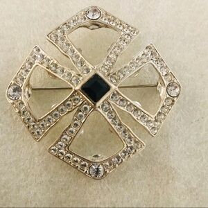 PREMIER DESIGNS Cross Brooch Rhinestone